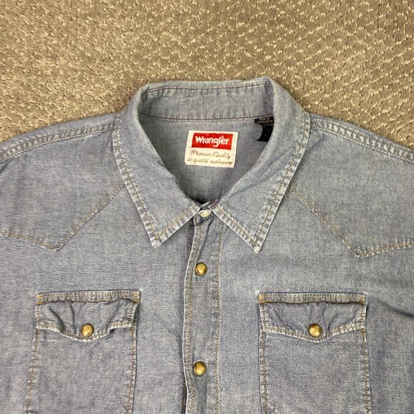 Wrangler Pearl Snap Chambray Shirt Men's XL Blue Denim Chore Western - Picture 2 of 15